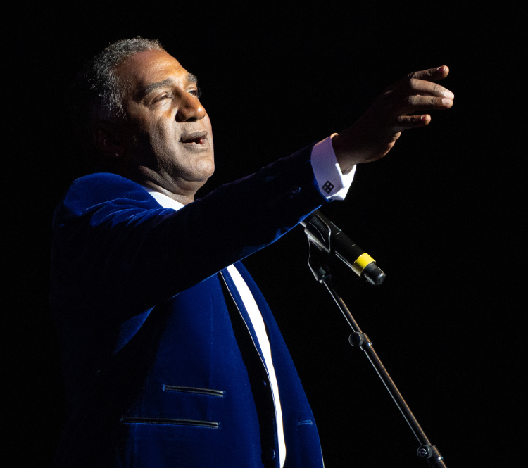 Norm Lewis