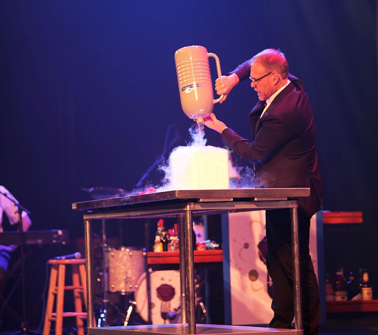 alton brown tour 2022